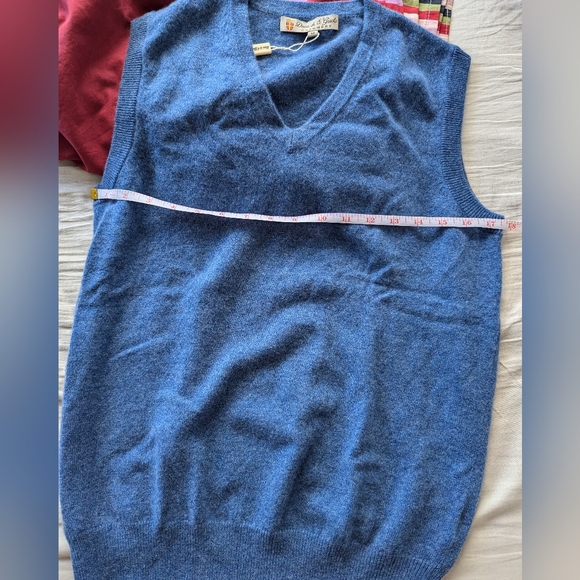 Blue cashmere vest size M - Picture 8 of 8